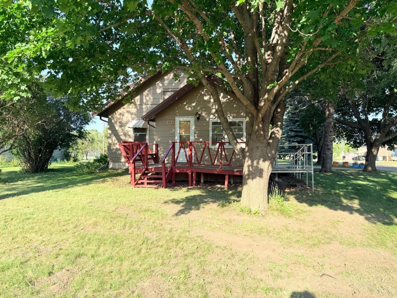 503 2nd Ave NE, Pipestone, MN 56164