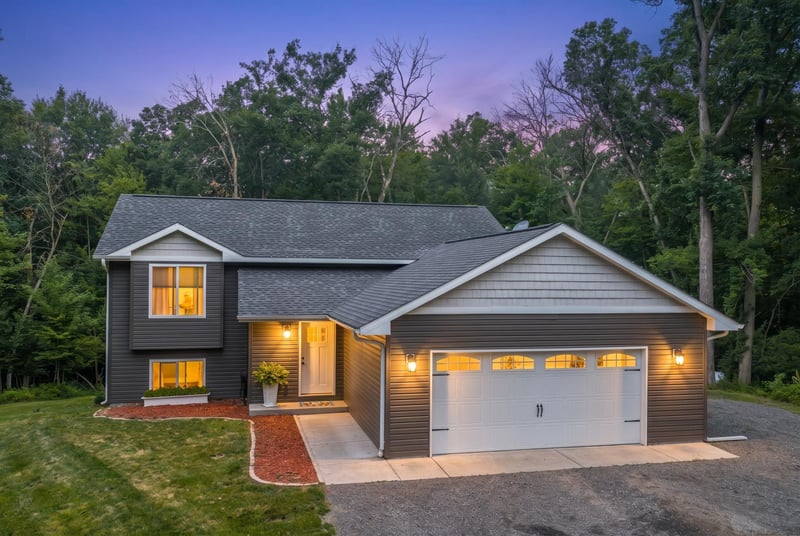 2339 84th Ave, Osceola, WI 54020