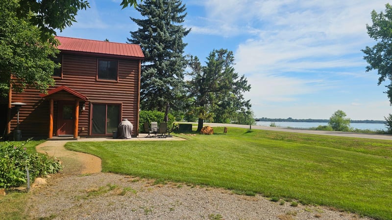 21225 County Road 8, Cold Spring, MN 56320