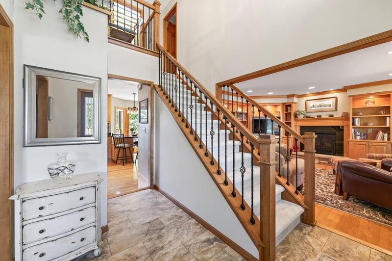 8945 Dallas Ln N, Maple Grove, MN 55369
