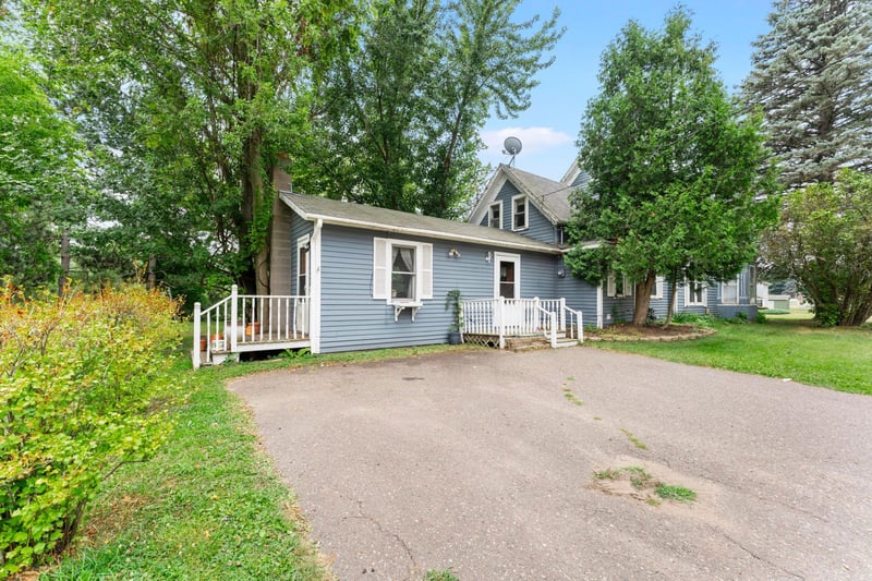 43687 Gates Ave, Harris, MN 55032
