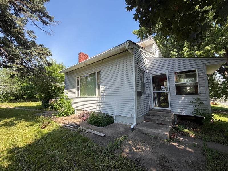 4228 Washington St NE, Columbia Heights, MN 55421