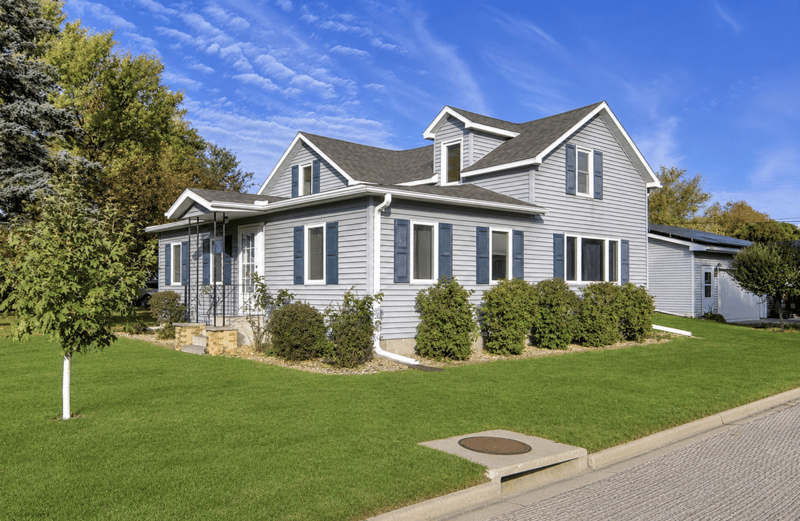 724 Washington Ave, Wabasha, MN 55981
