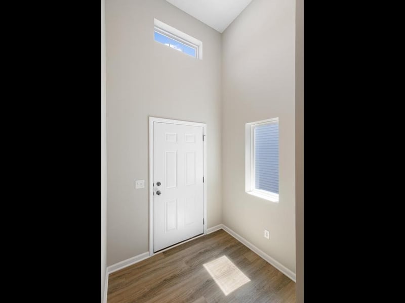25860 Emerson Ct, Wyoming, MN 55092