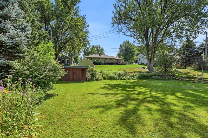 321 Hemlock St S, Stillwater, MN 55082