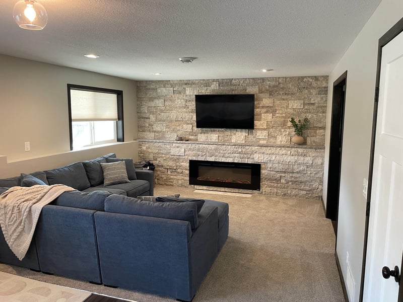 563 Forest Rd, Big Lake, MN 55309