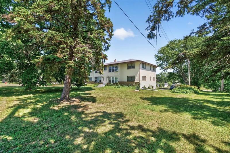 13830 S Robert Trl, Rosemount, MN 55068