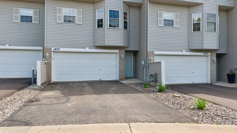 14157 43rd Ave N, Plymouth, MN 55446