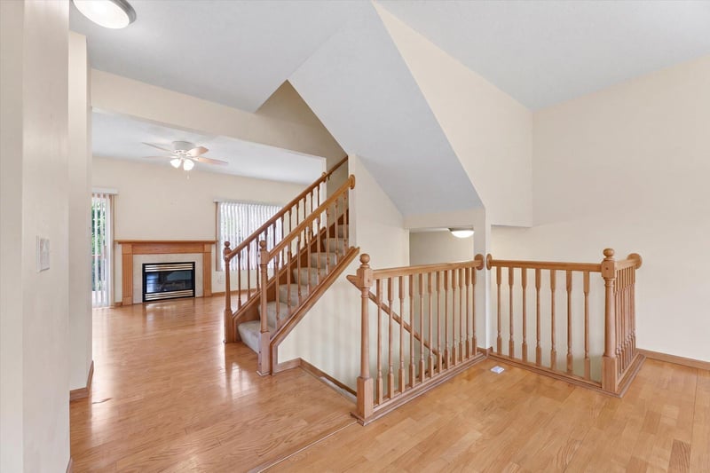 14157 43rd Ave N, Plymouth, MN 55446