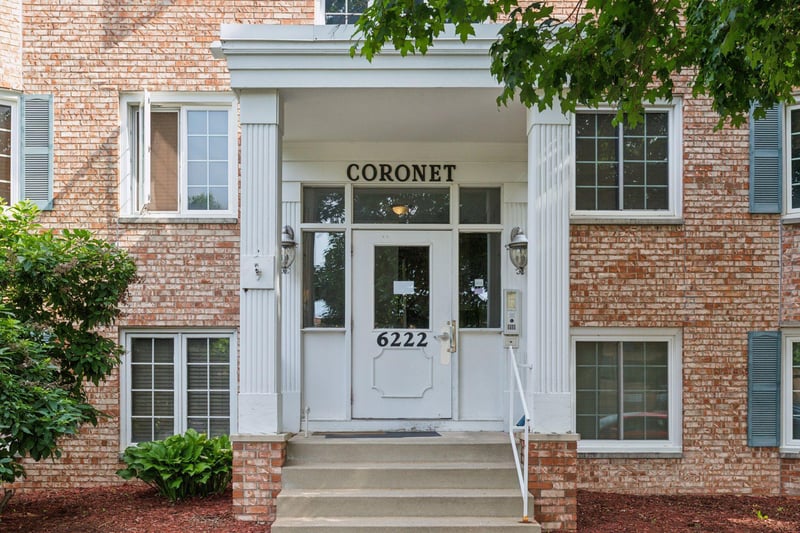 6222 35th St #14, Saint Louis Park, MN 55416