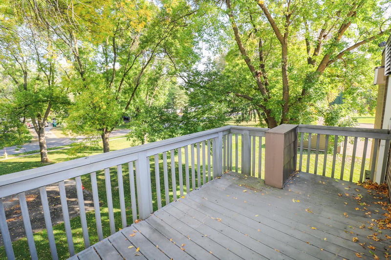 2800 Hamline Ave N #347, Roseville, MN 55113