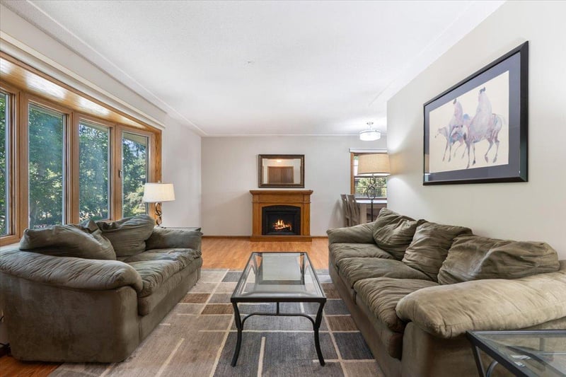4248 France Ave N, Robbinsdale, MN 55422