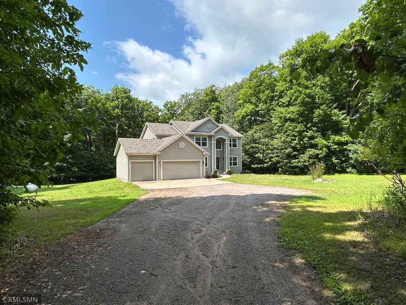6757 145th St, Milaca, MN 56353