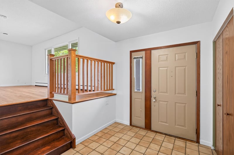 4270 Quaker Ln N, Plymouth, MN 55441