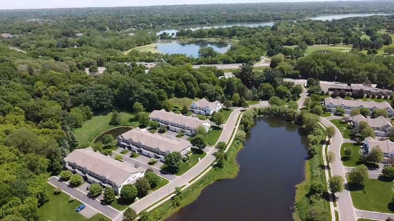 750 Maple Hills Dr #B, Maplewood, MN 55117