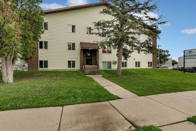 1416 6th Ave S, Saint Cloud, MN 56301