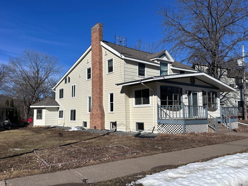 543 River St, Taylors Falls, MN 55084