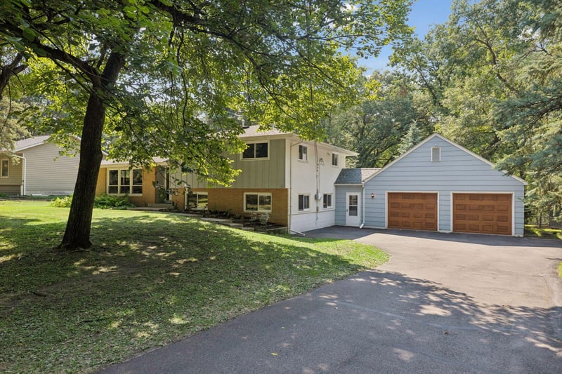 3535 Rustic Pl, Shoreview, MN 55126