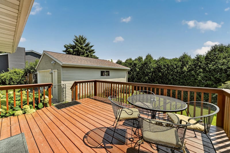792 41st Ave NW, Rochester, MN 55901