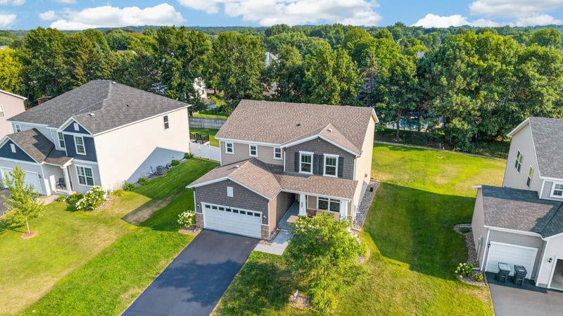 524 Aidan Cv, Eagan, MN 55123