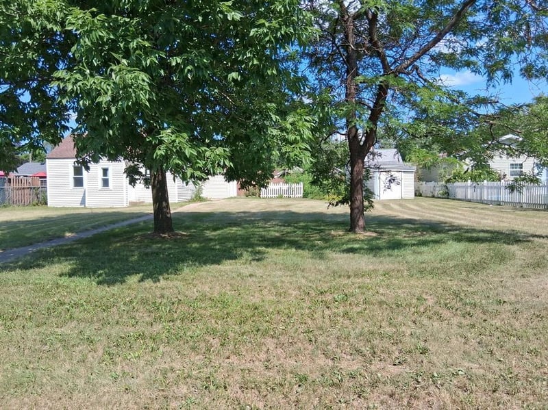212 37th Ave N, Saint Cloud, MN 56303