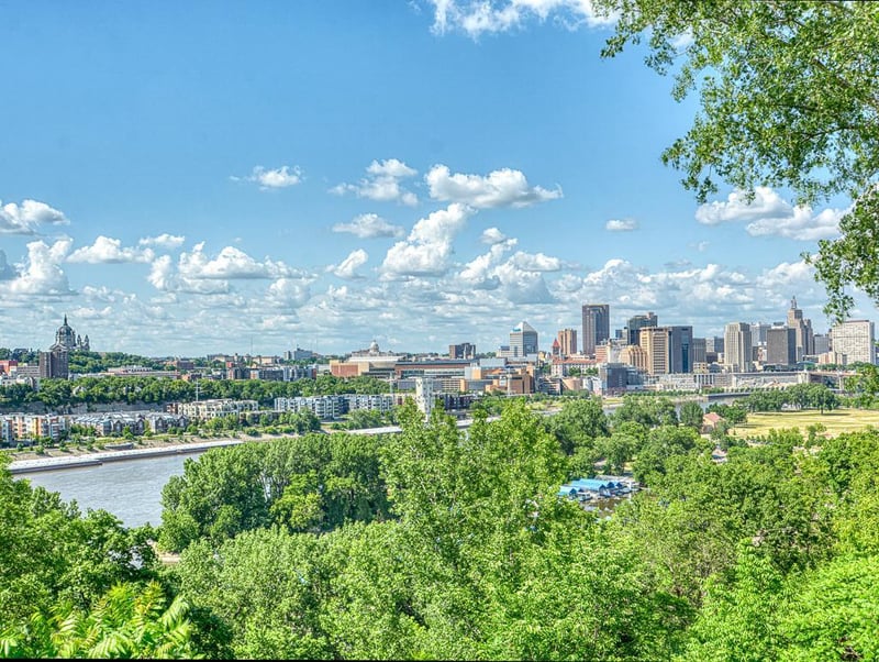 334 Cherokee Ave #201, Saint Paul, MN 55107