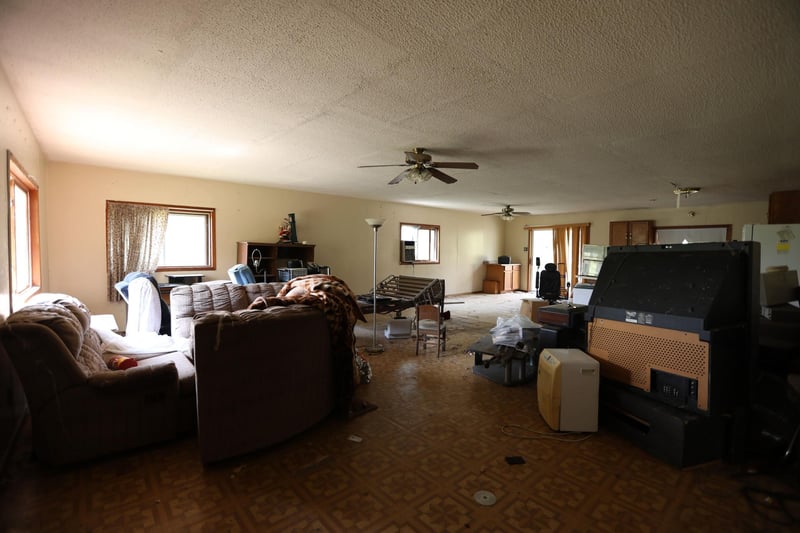 701 9th St NE, Little Falls, MN 56345