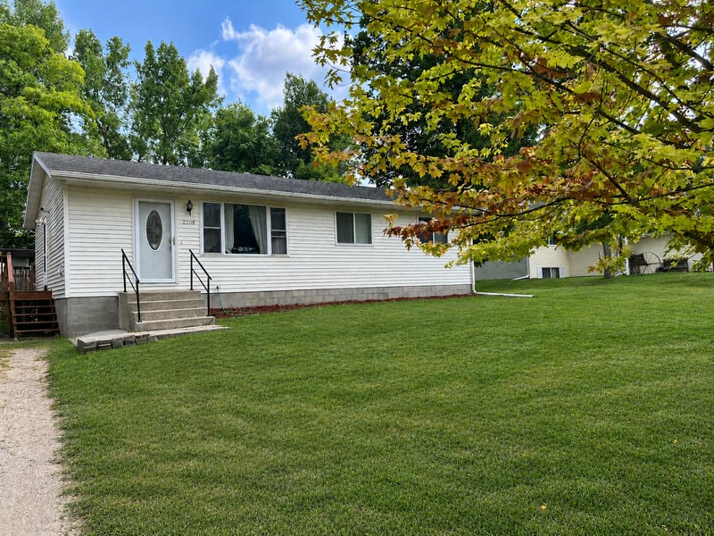 2208 Darling Ave E, Alexandria, MN 56308