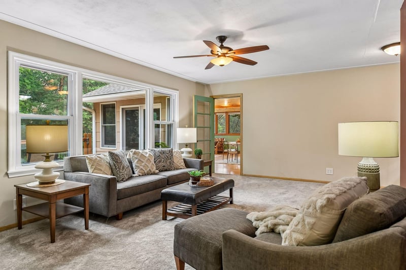3613 Robin Ln, Minnetonka, MN 55305