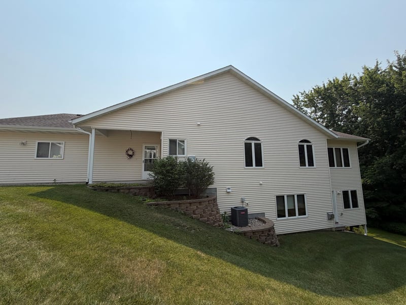 196 Janet Marie Ln, Winona, MN 55987