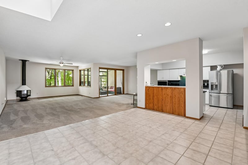 11620 Vista Dr, Hopkins, MN 55343
