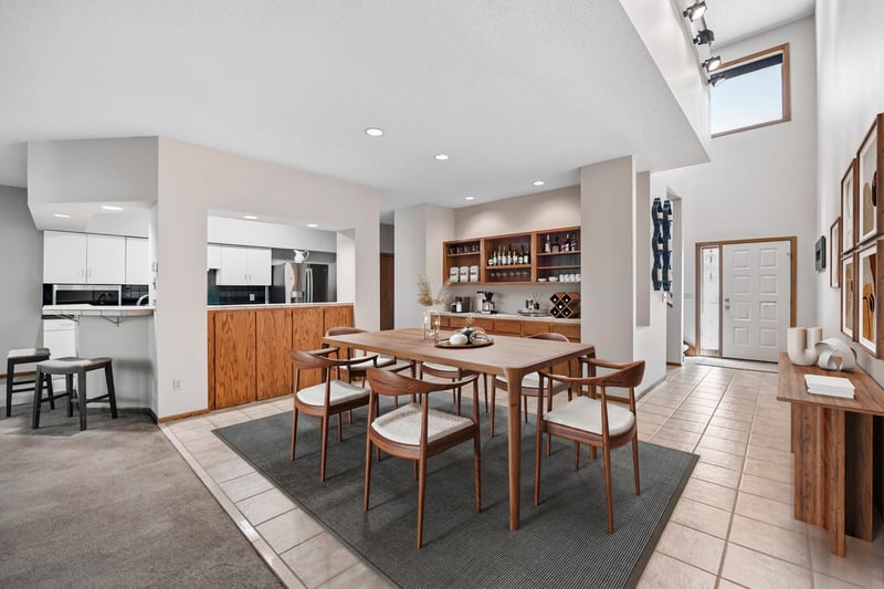 11620 Vista Dr, Hopkins, MN 55343