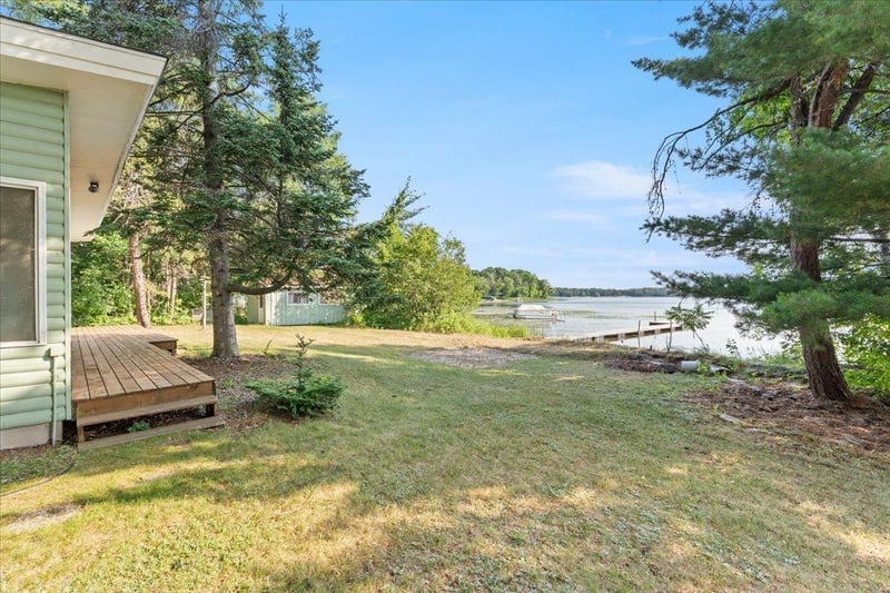11848 Lougee Lake Rd, Merrifield, MN 56465