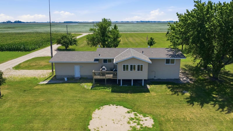 42684 245th St, Belgrade, MN 56312