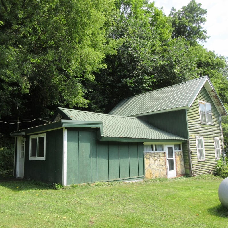 W1620 County Rd S, Plum City, WI 54761