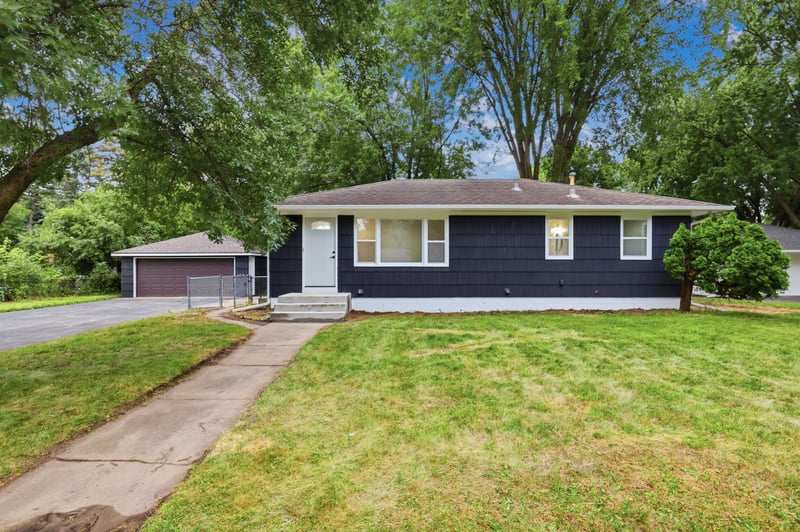 6717 65th Ave N, Brooklyn Park, MN 55428