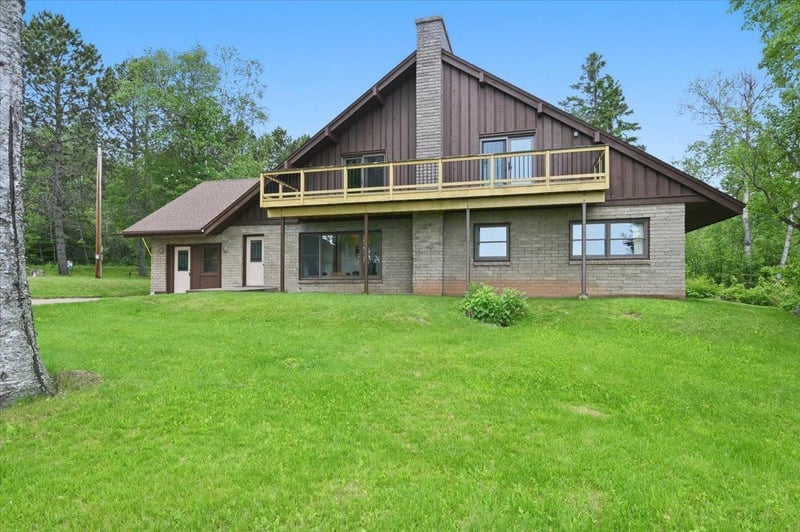 1820 Mary St, Beaver Bay, MN 55601