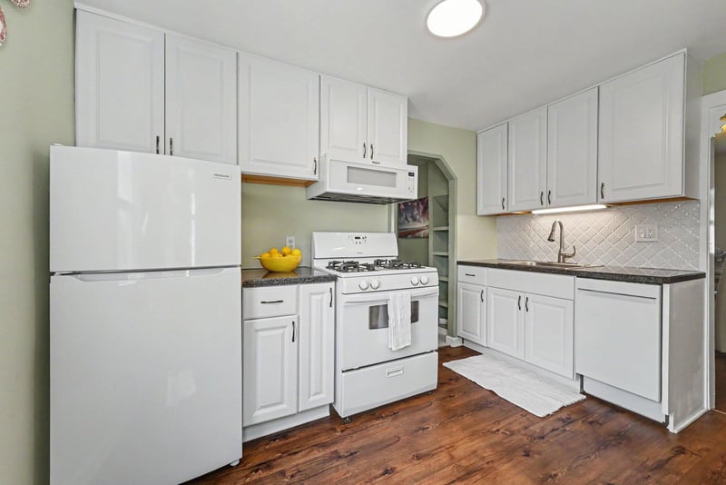 2308 6th Ave, Anoka, MN 55303