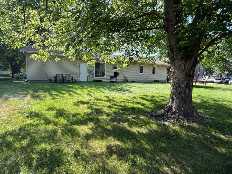 2201 23rd St SW, Willmar, MN 56201