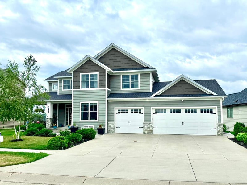 4995 Chalet Ct, Red Wing, MN 55066