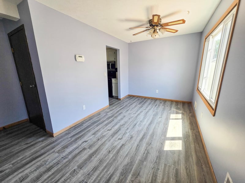 7618 Hampshire Ave N, Brooklyn Park, MN 55428