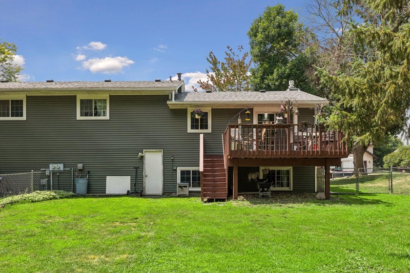 17540 Ionia Pa, Lakeville, MN 55044