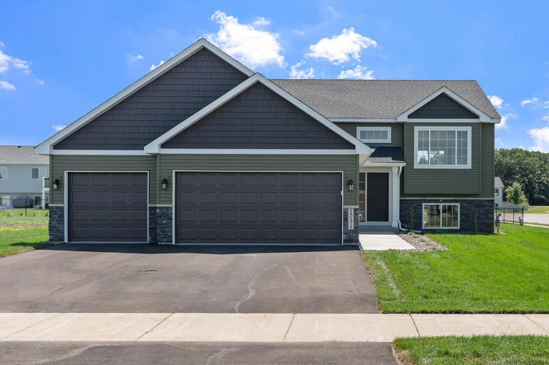 15171 Laurel St SE, Becker, MN 55308