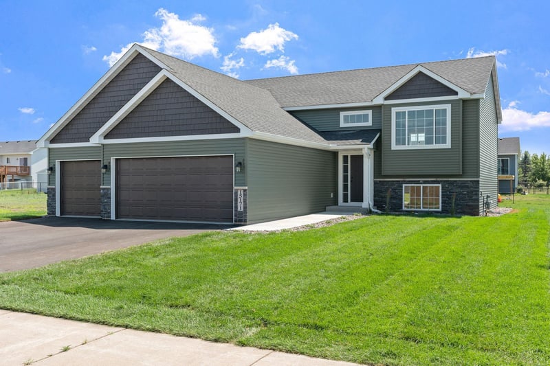 15171 Laurel St SE, Becker, MN 55308