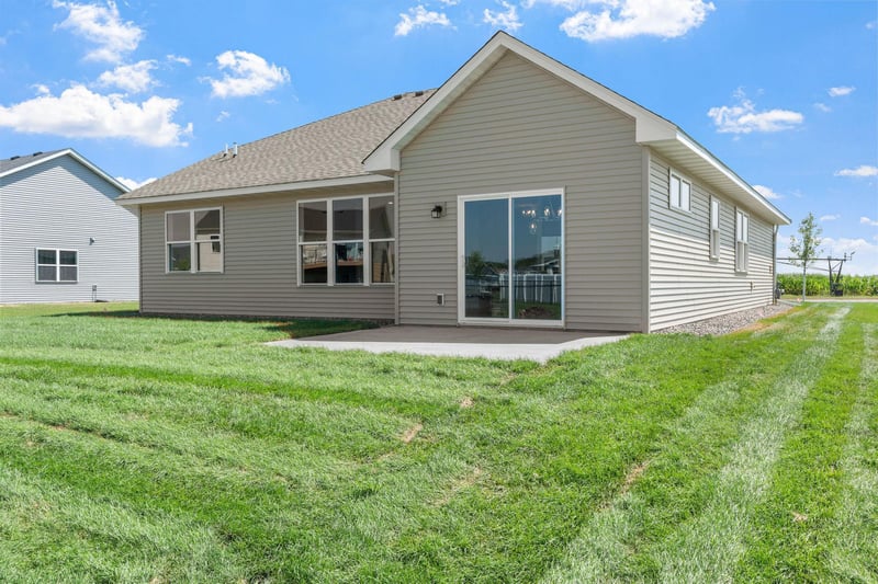 12184 41st Ave Se, Becker, MN 55308