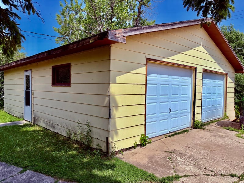 122 2nd Ave SE, Baudette, MN 56623