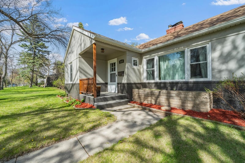 1019 Ash St, Alexandria, MN 56308