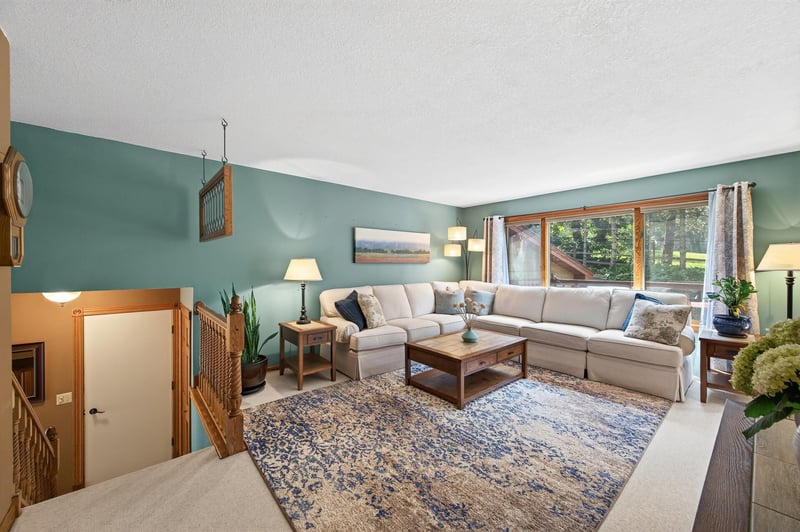 1838 Kathryn Cir, Eagan, MN 55122