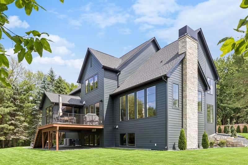 2980 Washta Bay Ct, Chanhassen, MN 55331