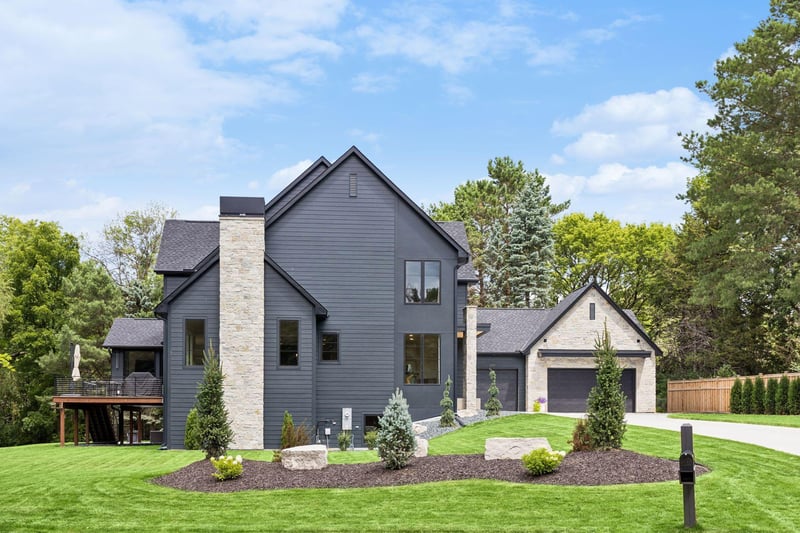 2980 Washta Bay Ct, Chanhassen, MN 55331